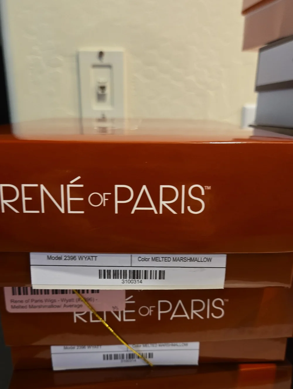 Rene Of Paris. Wyatt. Melted Marshmallow. NWT - Picture 7 of 12